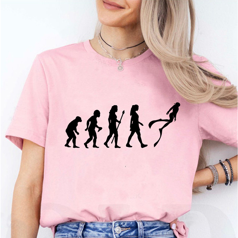 Women Fashion Evolution - Divertente Evoluzione della Mergulho T-shirt da