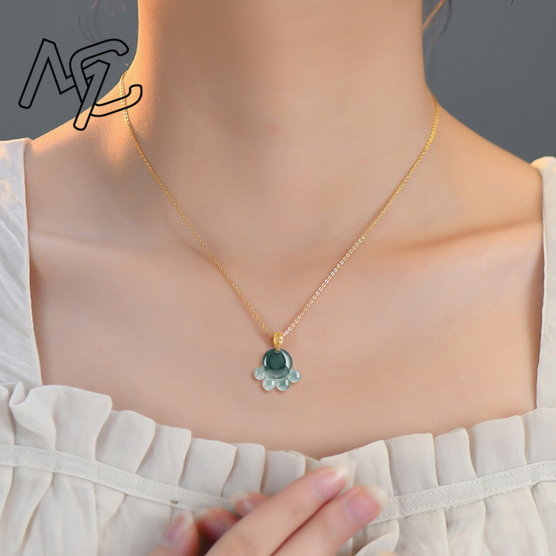 Collana con Pendente a Zampa d - Women'S Fashion recensione e prezzo